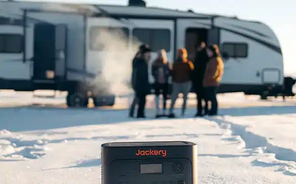 can-i-plug-my-rv-into-a-portable-power-station